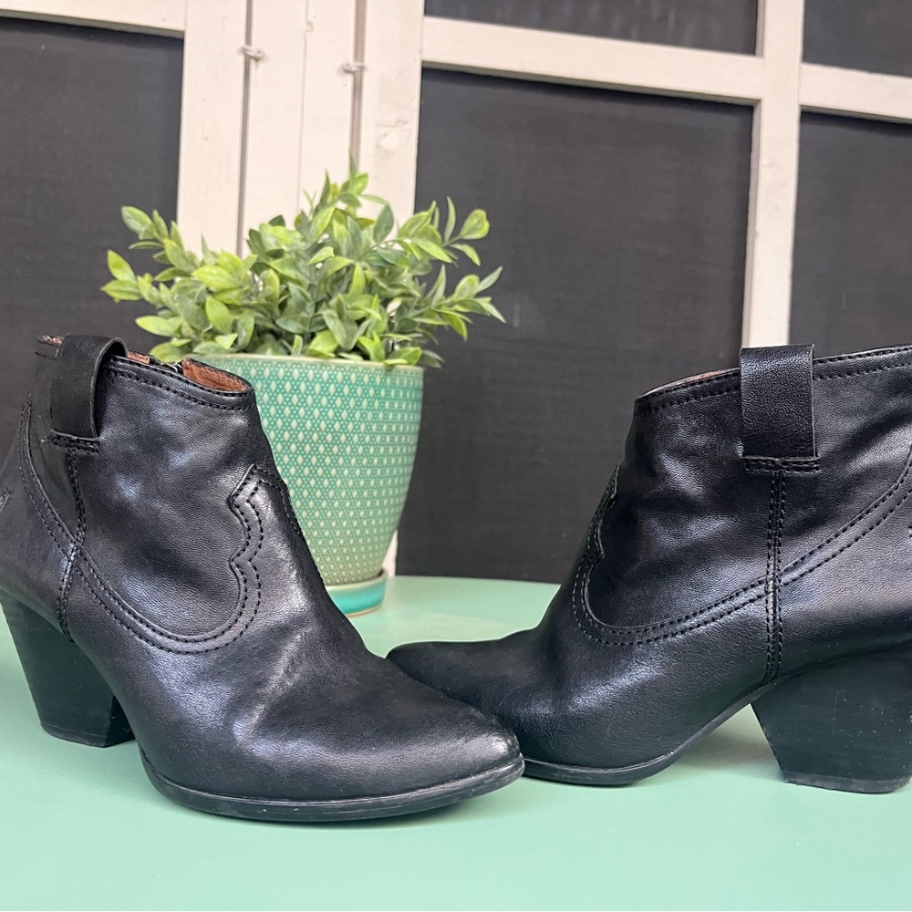 Frye Western Black Zip Up Booties
